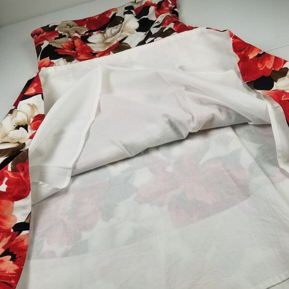 White House Black Market Red Black White Floral  Strapless Dress Lined Size 2 - Picture 3 of 5